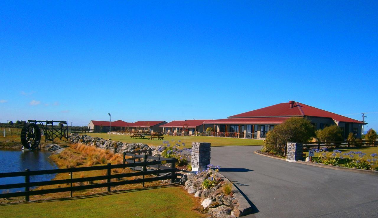 Stations Inn Hokitika Exterior foto